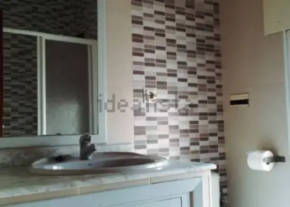 Casa-apartamento independiente en venta muy centrica en Manzanares