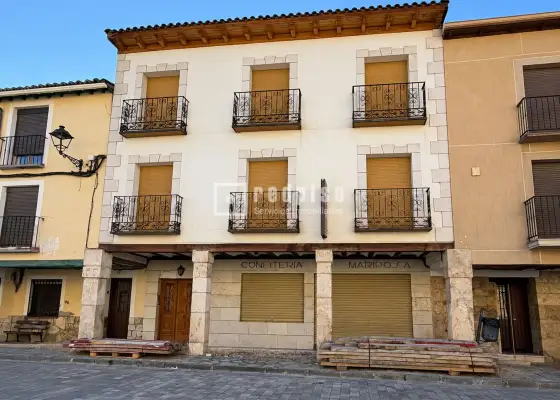 Edificio en venta en Tendilla, Guadalajara