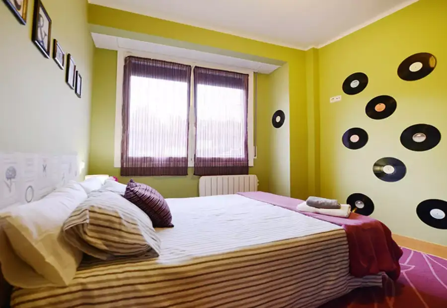 Habitación en piso compartido de 2 habitaciones en Larraskitu, gastos incluidos, ideal para profesionales y estudiantes. en Bilbao