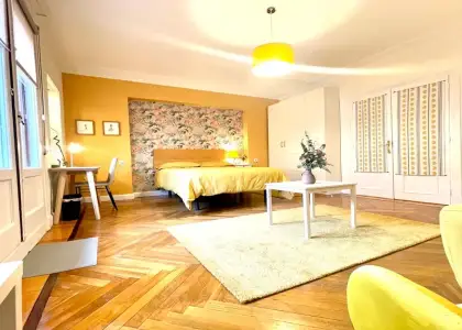 Habitación en piso compartido de 6 dormitorios en alquiler en Abando, todos los gastos incluidos en Bilbao