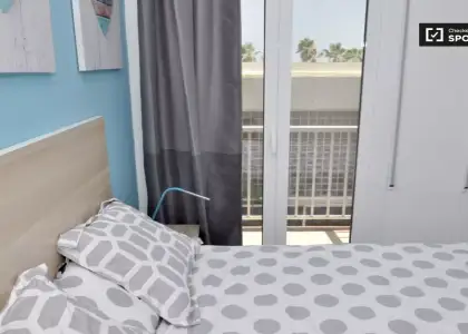 Habitación en piso compartido de 6 habitaciones en alquiler en La Barceloneta en Barcelona