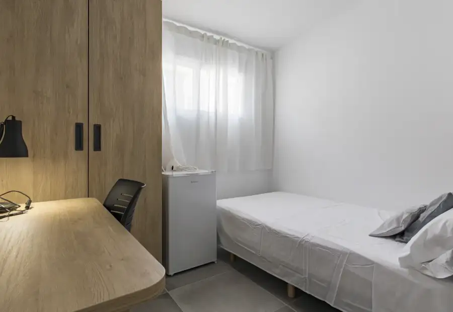Habitación en piso compartido en La Ñora en Murcia